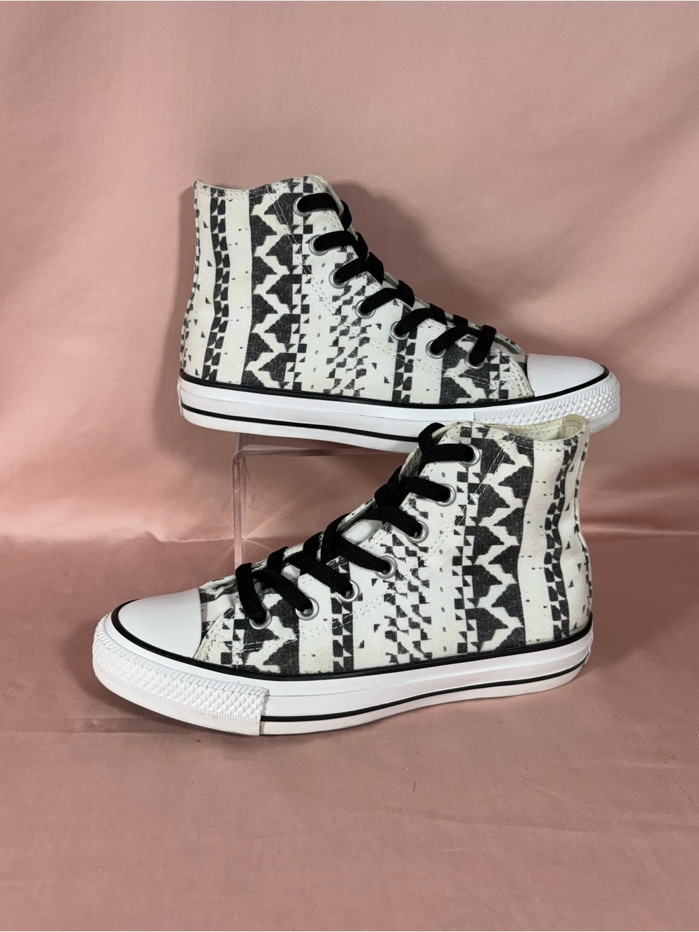Converse CTAS Women's High Top Off White/Black Geometric Tribal Print Women's 7